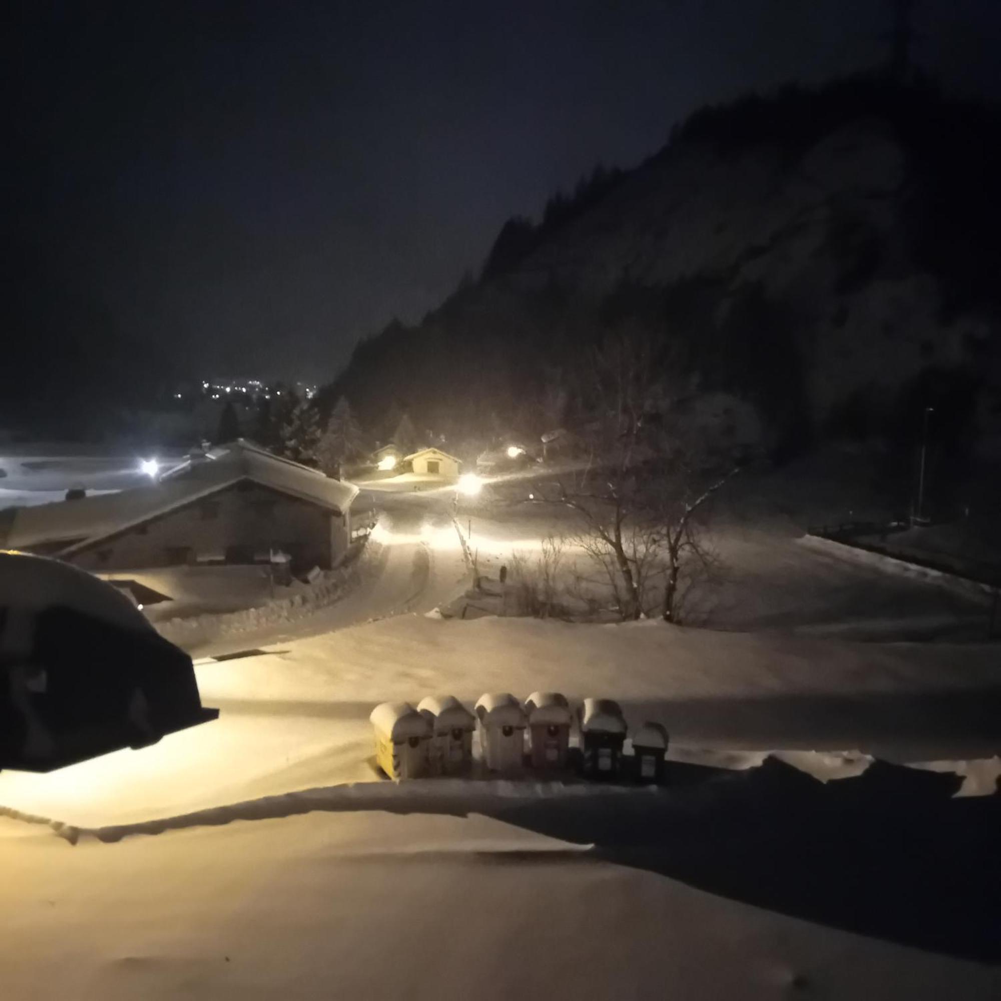 Hotel Les Granges La Thuile Ngoại thất bức ảnh